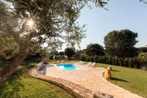 Trullo delle Stelle con piscina privata in affitto in Puglia