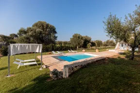 Trullo delle Stelle con piscina privata in affitto in Puglia