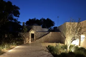 villa panoramica Ostuni piscina a sfioro
