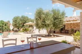 luxury-villa-puglia-lamia-del-bosco-piscina