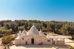 affitto-trullo-milu-con-piscina-ostuni-30
