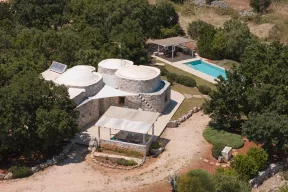 Trullo Quercervo in affitto a Ostuni